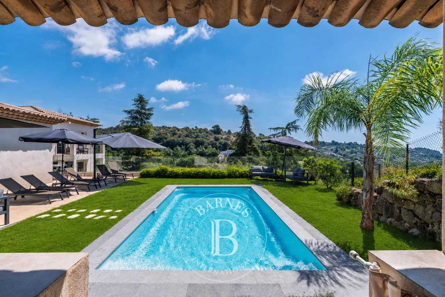 Biot  - Villa 5 Bedrooms