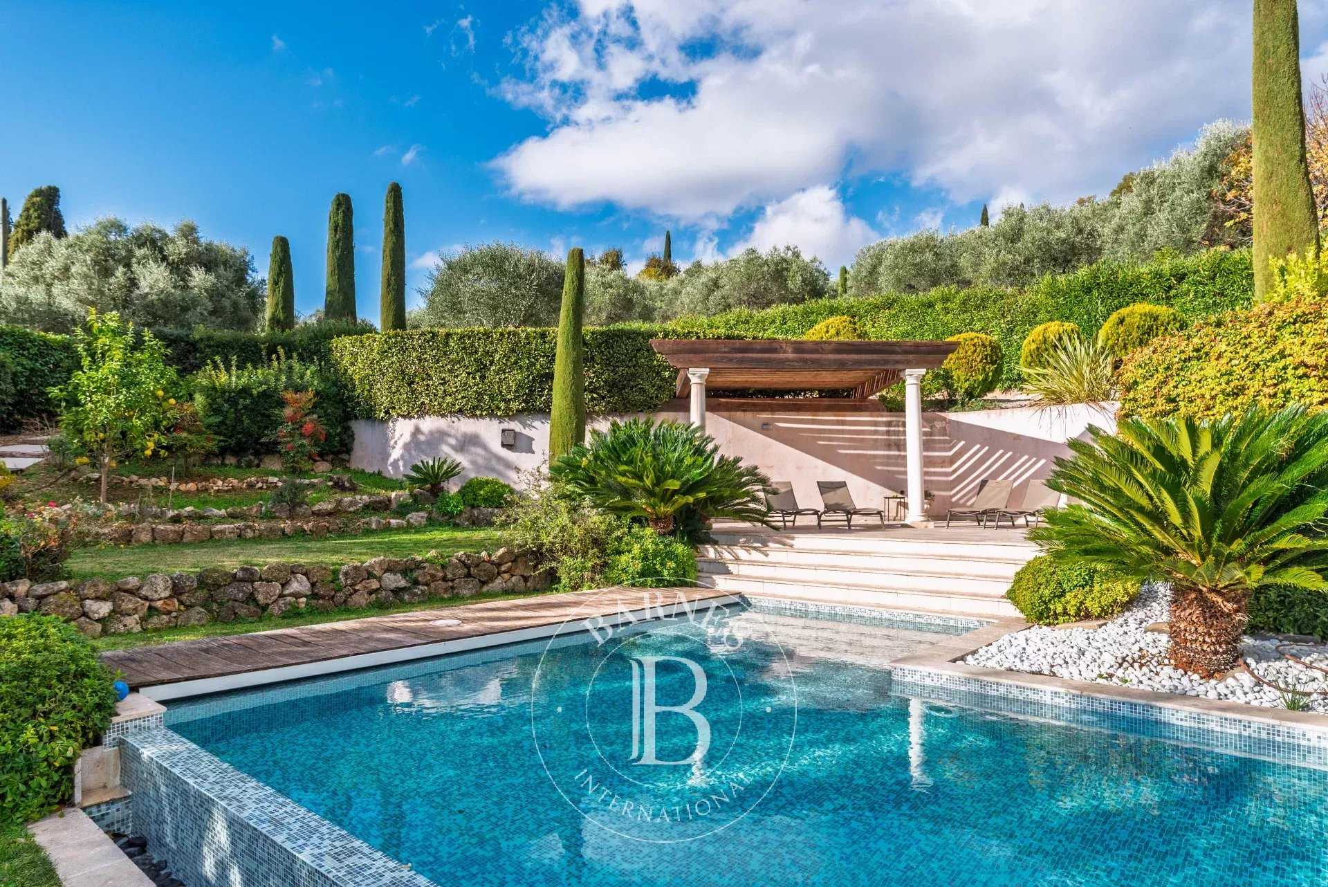 Cabris  - Villa 7 Pièces 5 Chambres