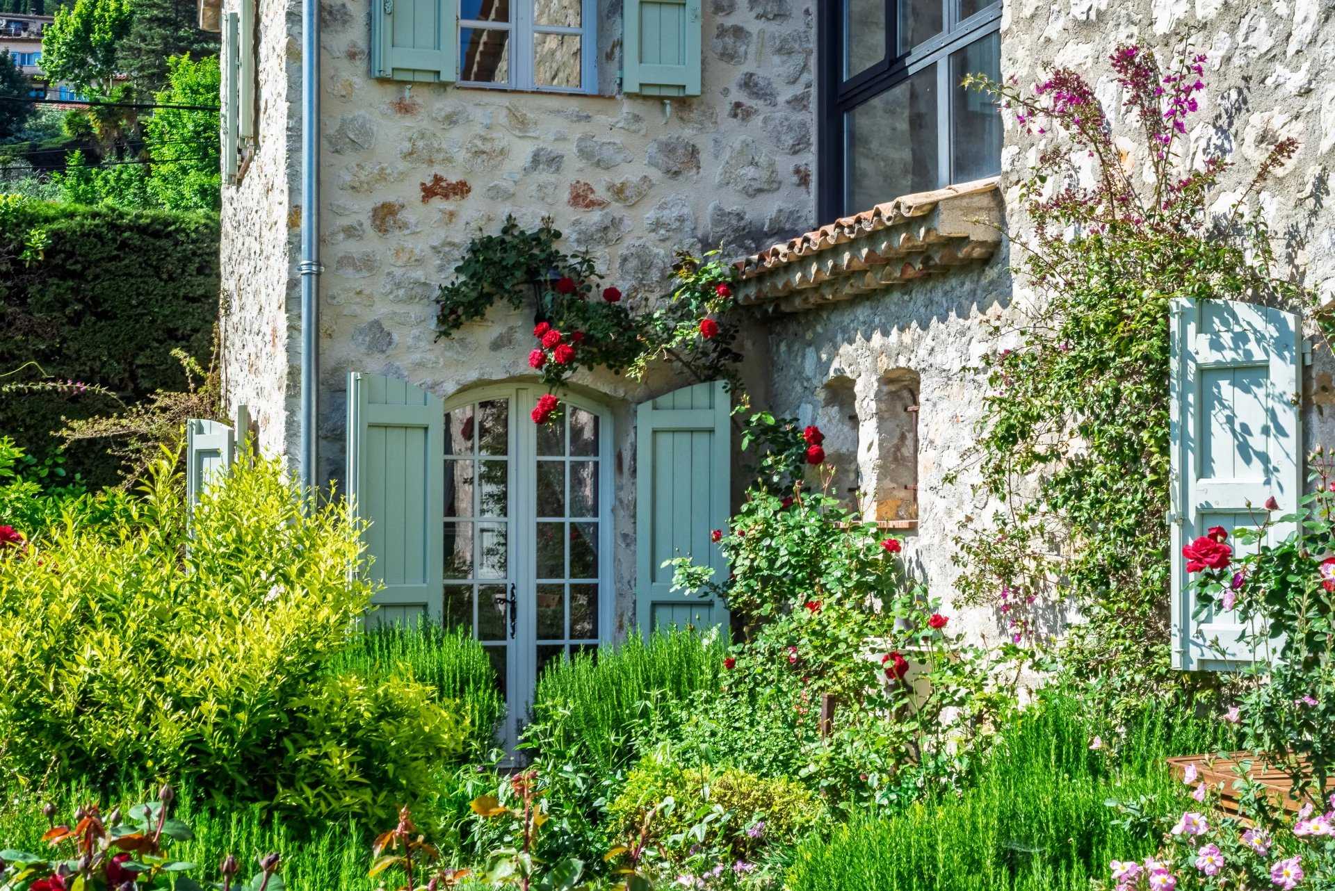 Le Bar-sur-Loup  - Villa 6 Bedrooms