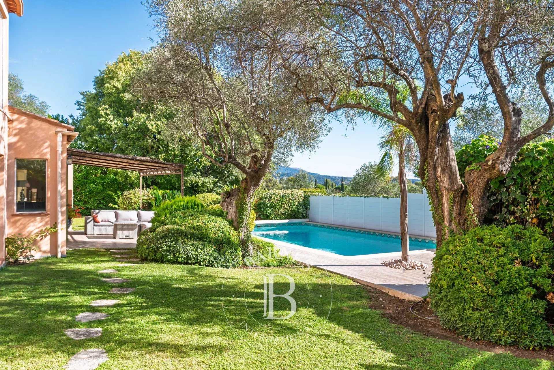 Grasse  - Villa 4 Bedrooms