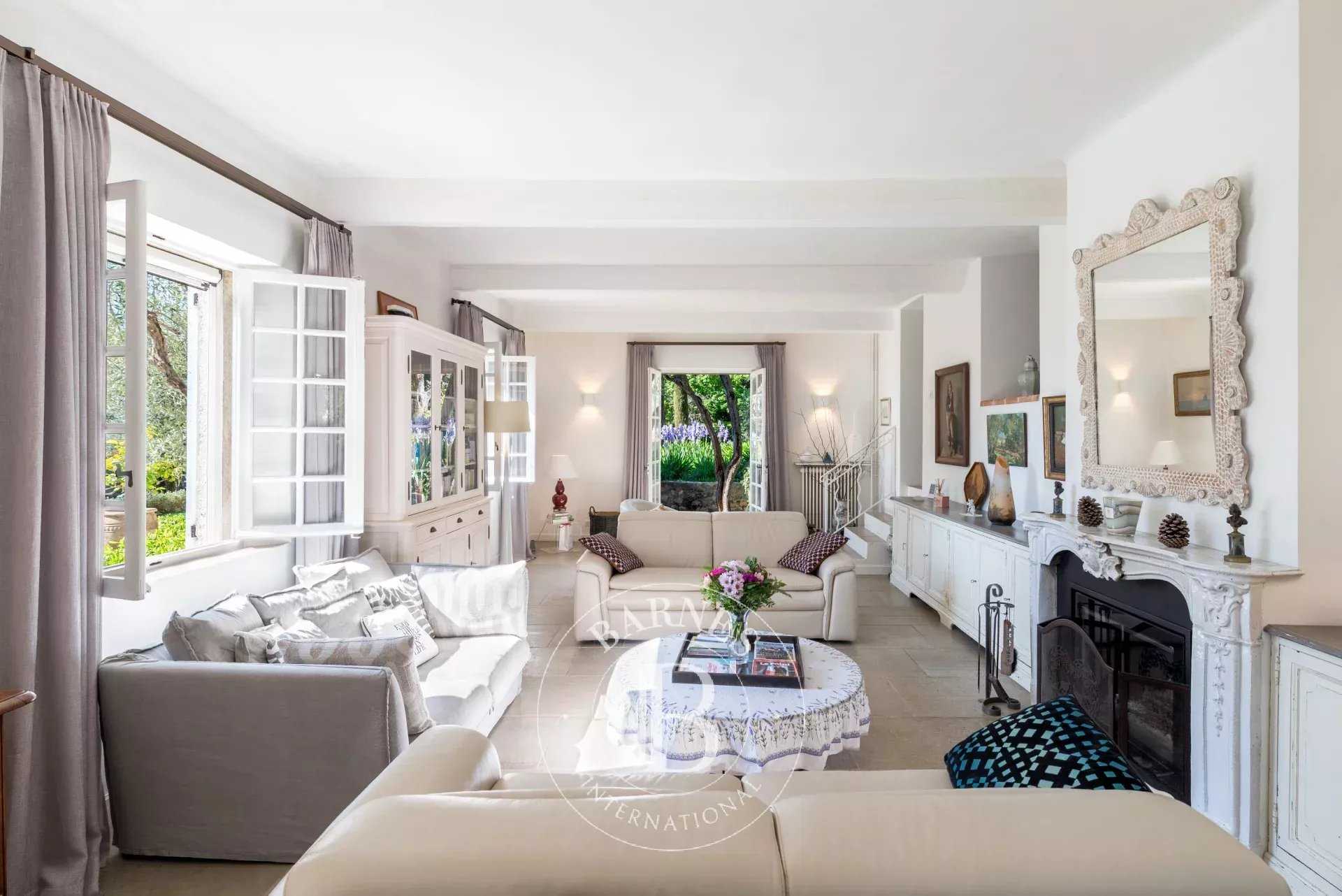 Spéracèdes  - Bastide 6 Pi&egrave;ces 5 Chambres