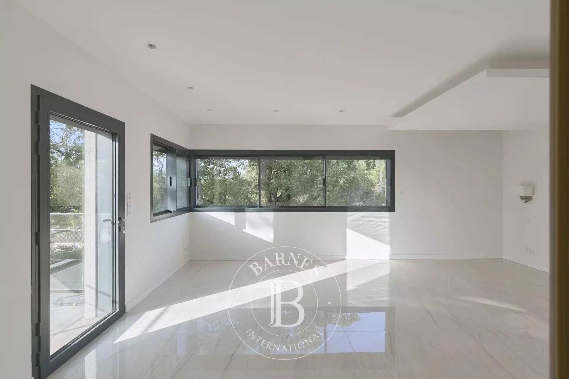 Mougins  - House 5 Bedrooms