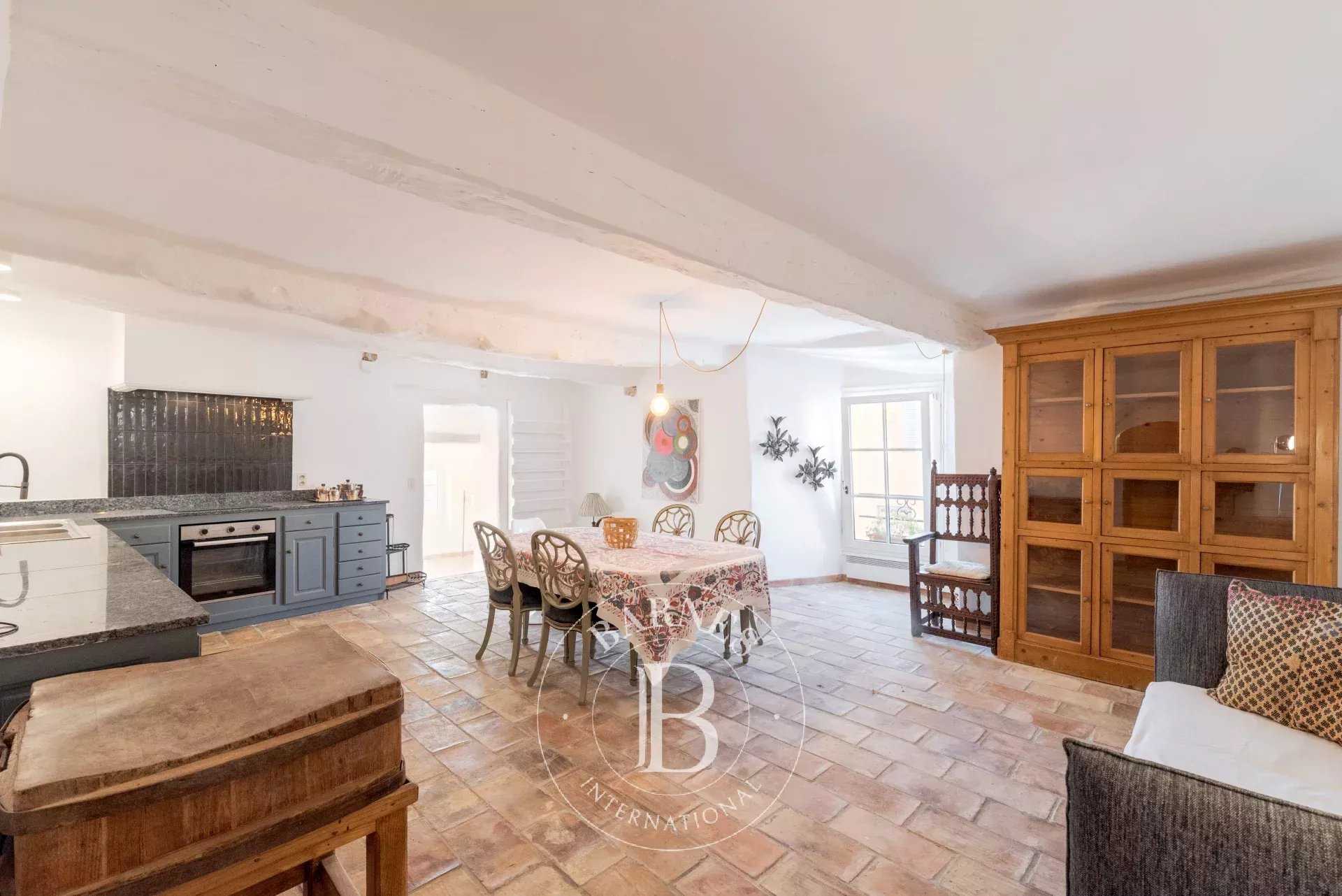 Châteauneuf-Grasse  - Villa 5 Pi&egrave;ces