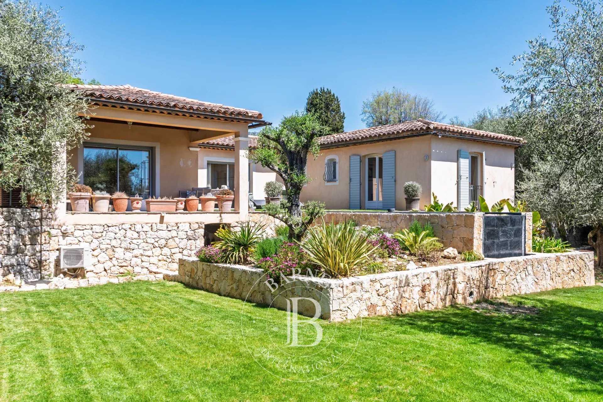 Villa Valbonne  -  ref 85568932 (picture 1)