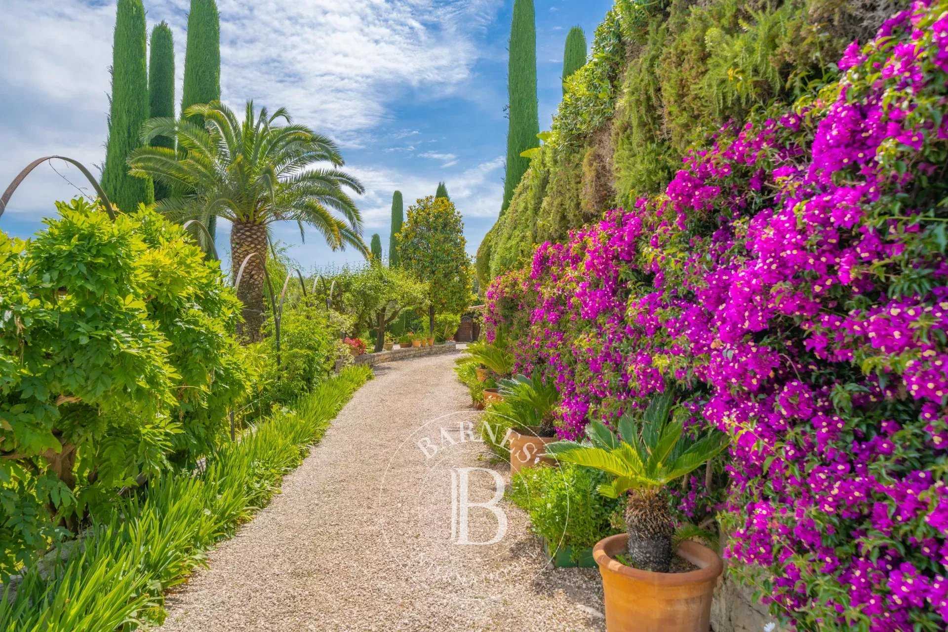 Bastide Mougins  -  ref 85933706 (picture 3)