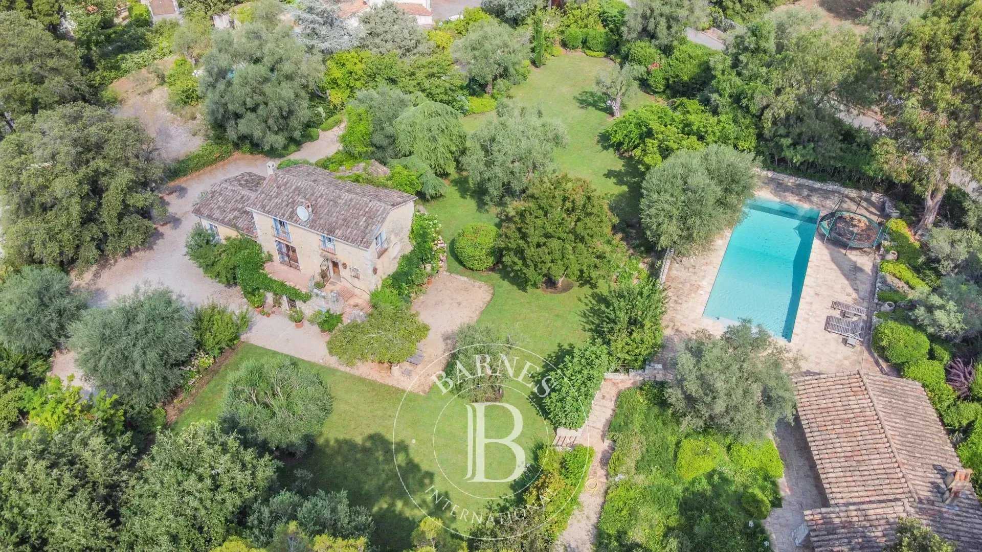 Mas Roquefort-les-Pins  -  ref 7110247 (picture 2)
