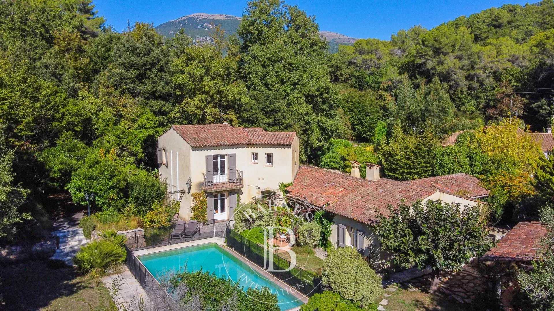 Villa Roquefort-les-Pins  -  ref 86080600 (picture 2)