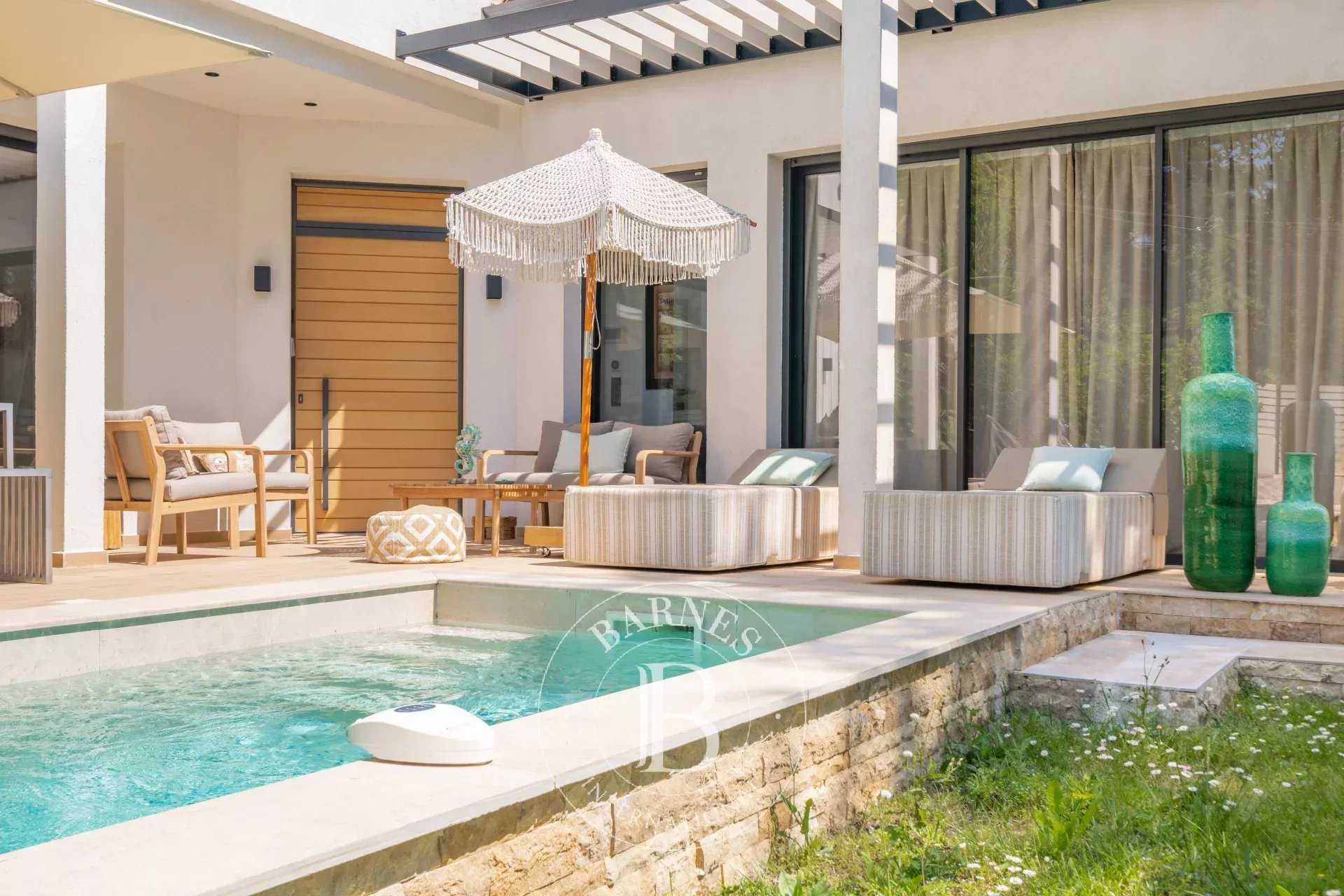 House Mougins  -  ref 85827933 (picture 1)