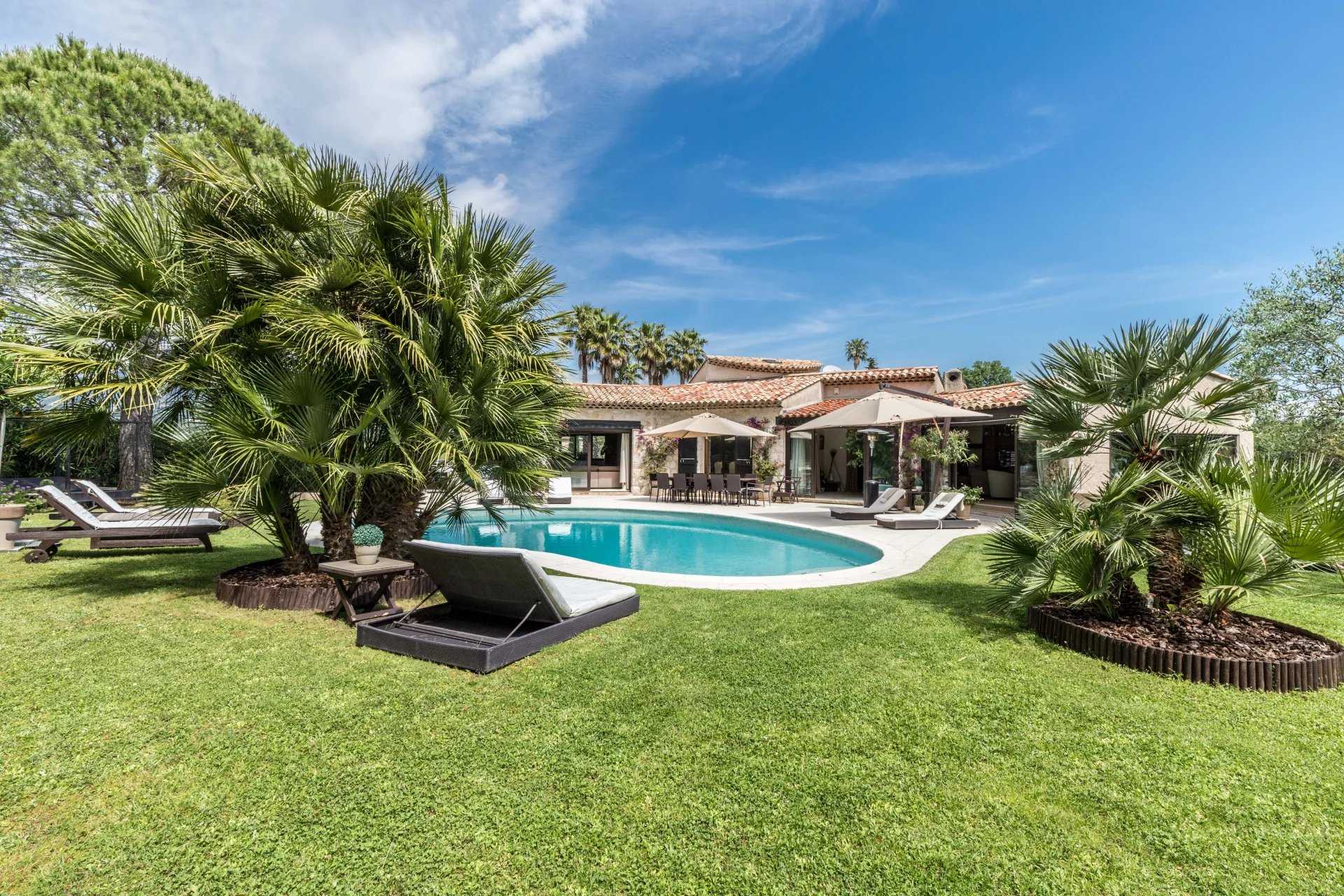 Villa Saint-Paul-de-Vence  -  ref 2903489 (picture 1)