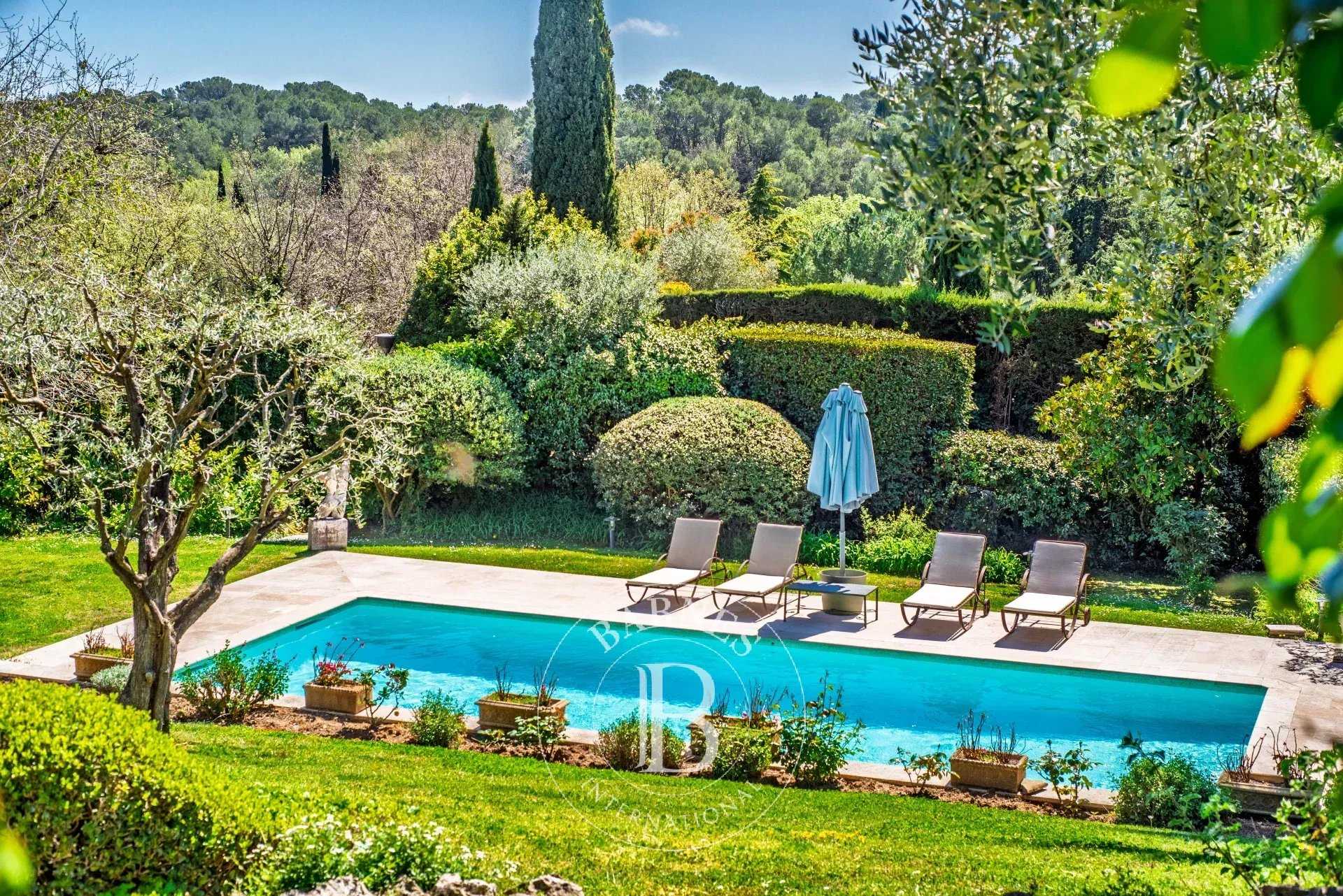 Opio  - Villa 11 Pi&egrave;ces 6 Chambres