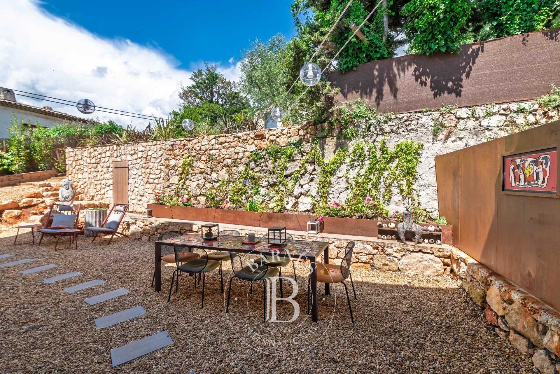 Maison de village Valbonne  -  ref 85935833 (picture 2)