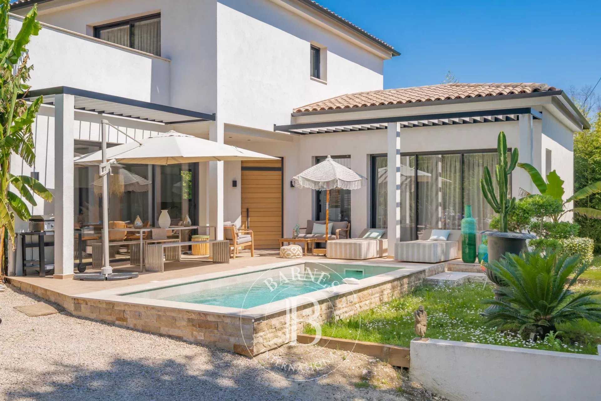 Maison Mougins  -  ref 85827933 (picture 1)