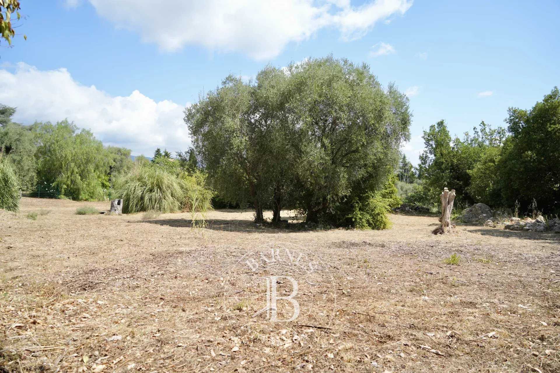 Building land Roquefort-les-Pins  -  ref 85670054 (picture 1)