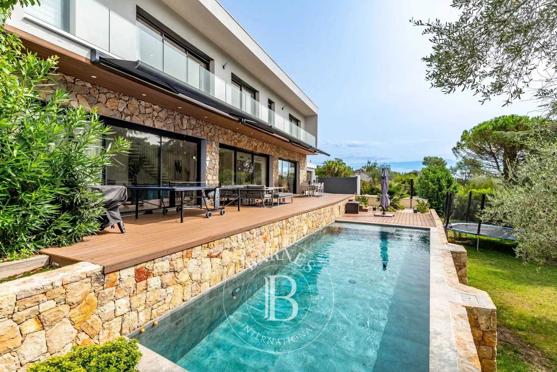 Maison Valbonne  -  ref 85712157 (picture 3)