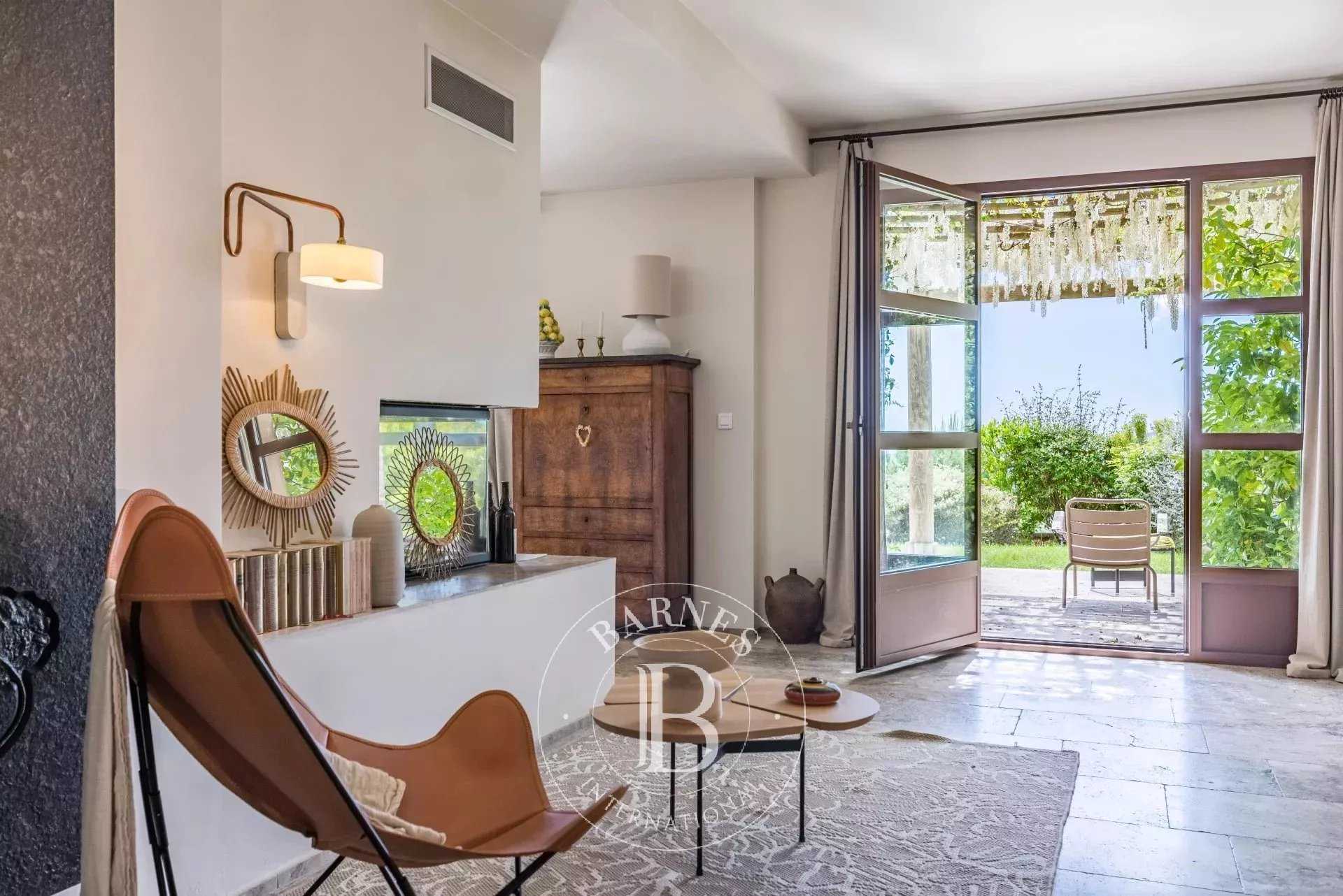 Villa Châteauneuf-Grasse  -  ref 85130920 (picture 3)