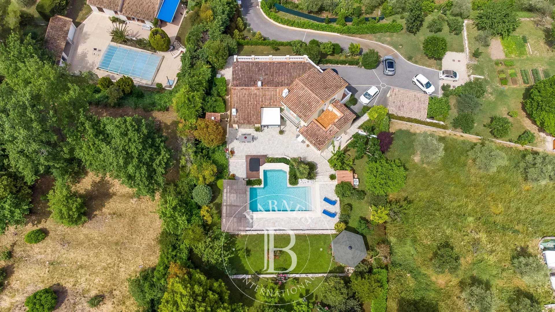 Villa Valbonne  -  ref 84109636 (picture 2)