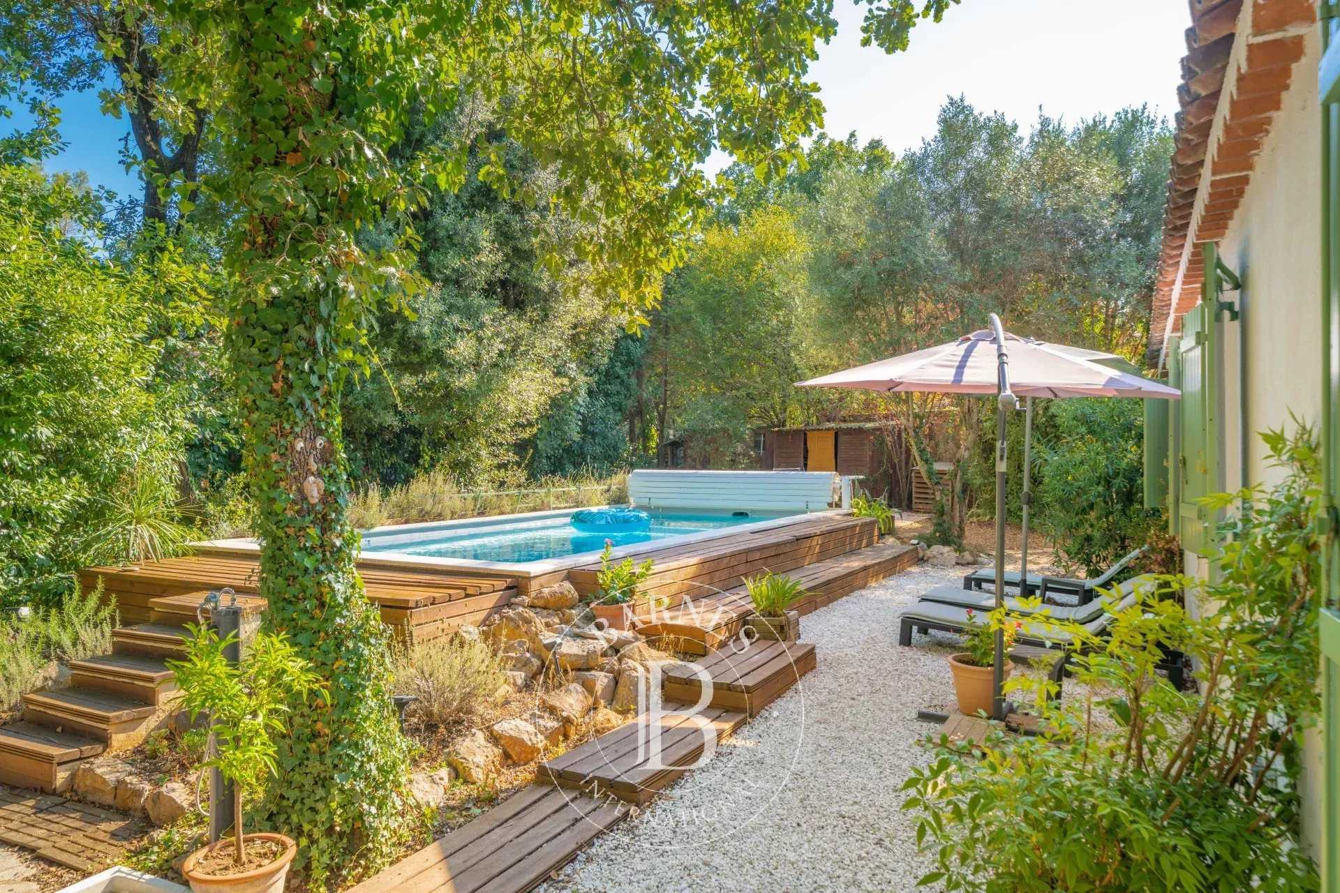 Villa Roquefort-les-Pins  -  ref 86152718 (picture 1)