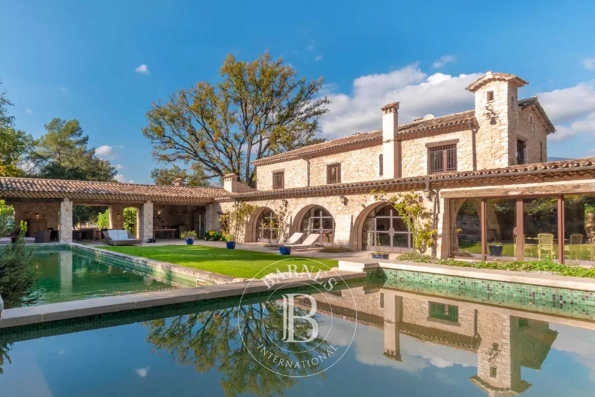 Equestrian estate Roquefort-les-Pins  -  ref 87005374 (picture 1)