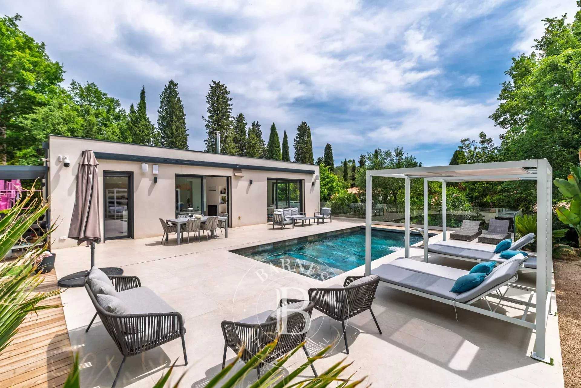 House Valbonne  -  ref 85966472 (picture 2)