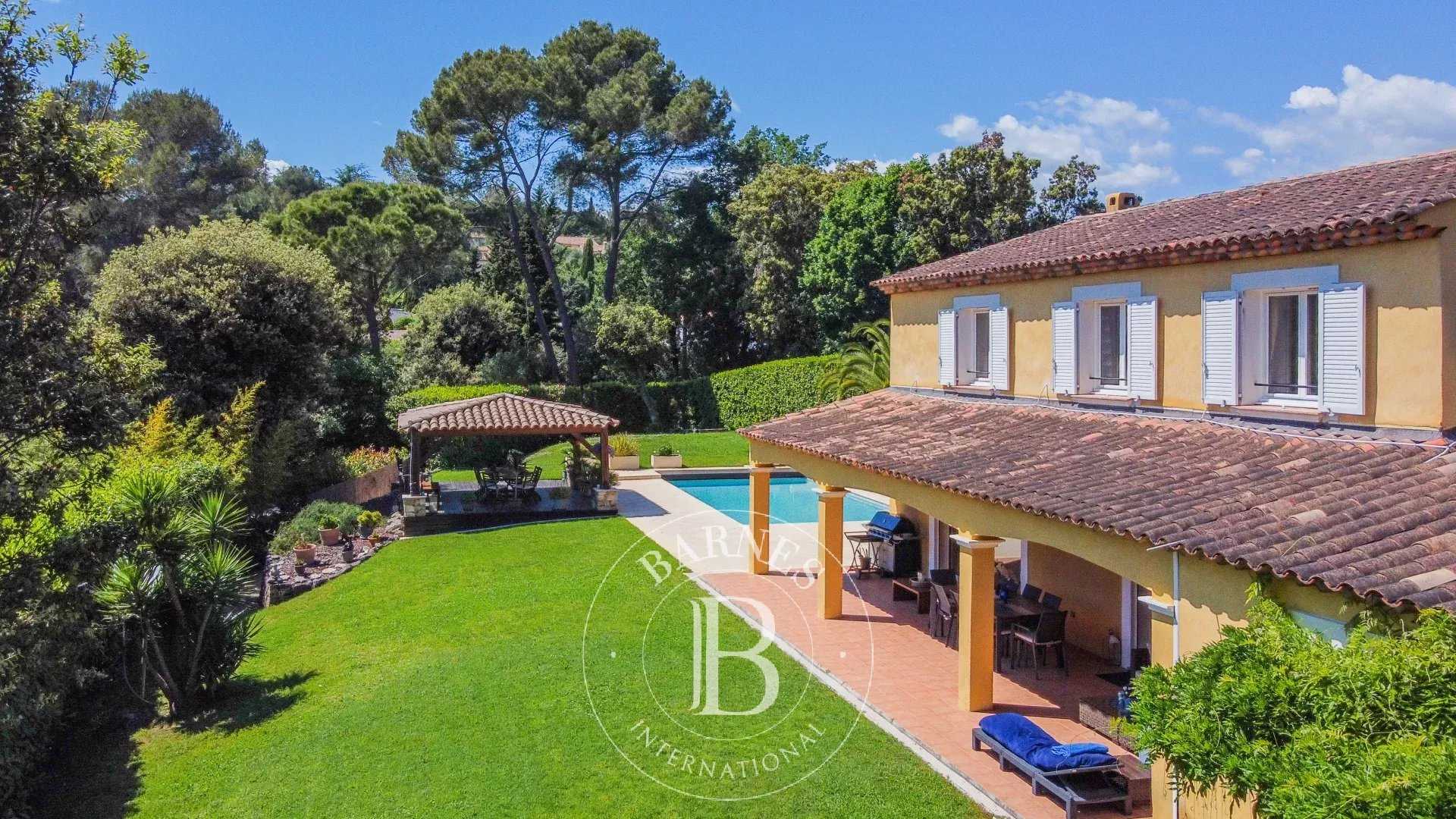 Villa Valbonne  -  ref 85671092 (picture 2)