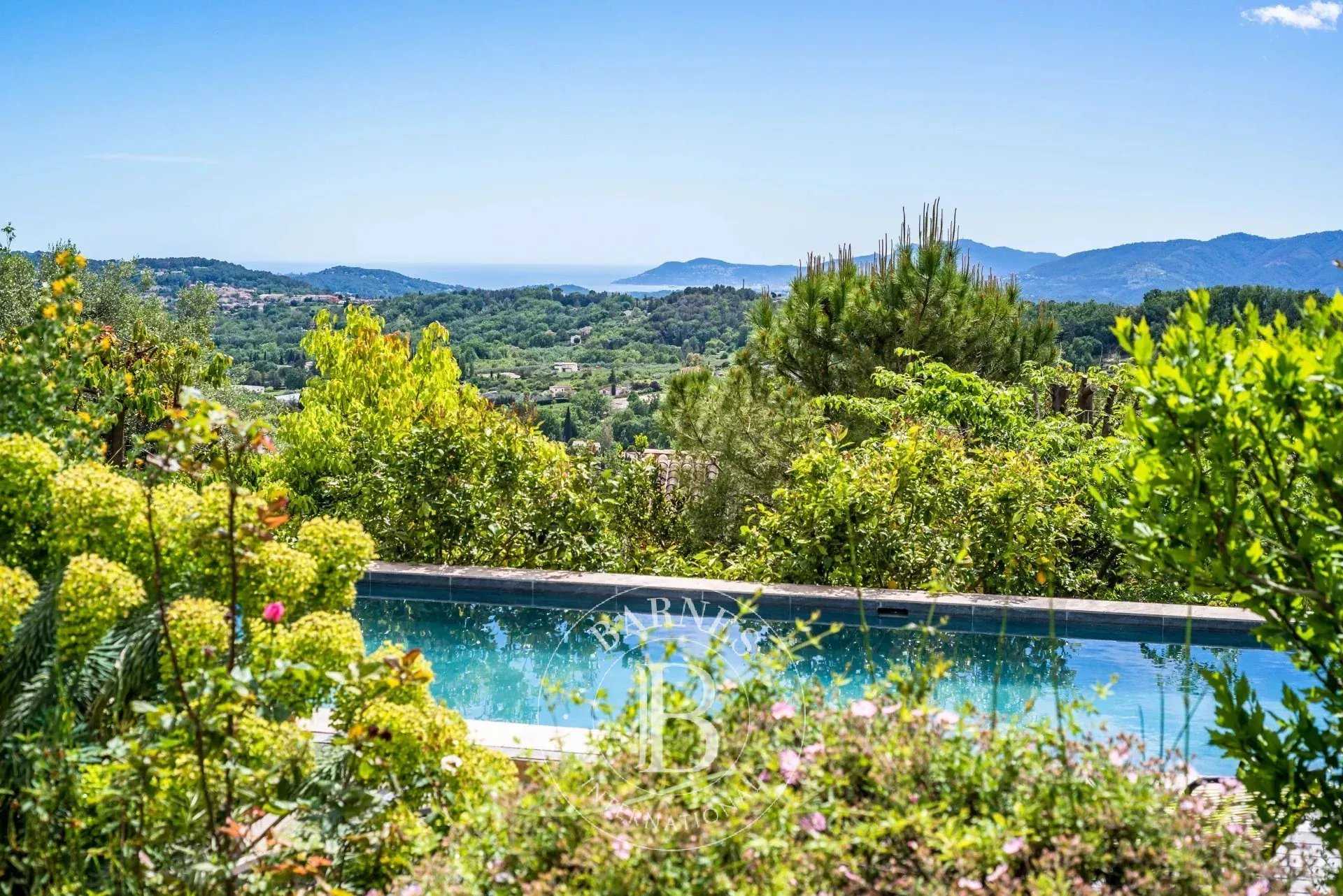 Villa Châteauneuf-Grasse  -  ref 85130920 (picture 1)