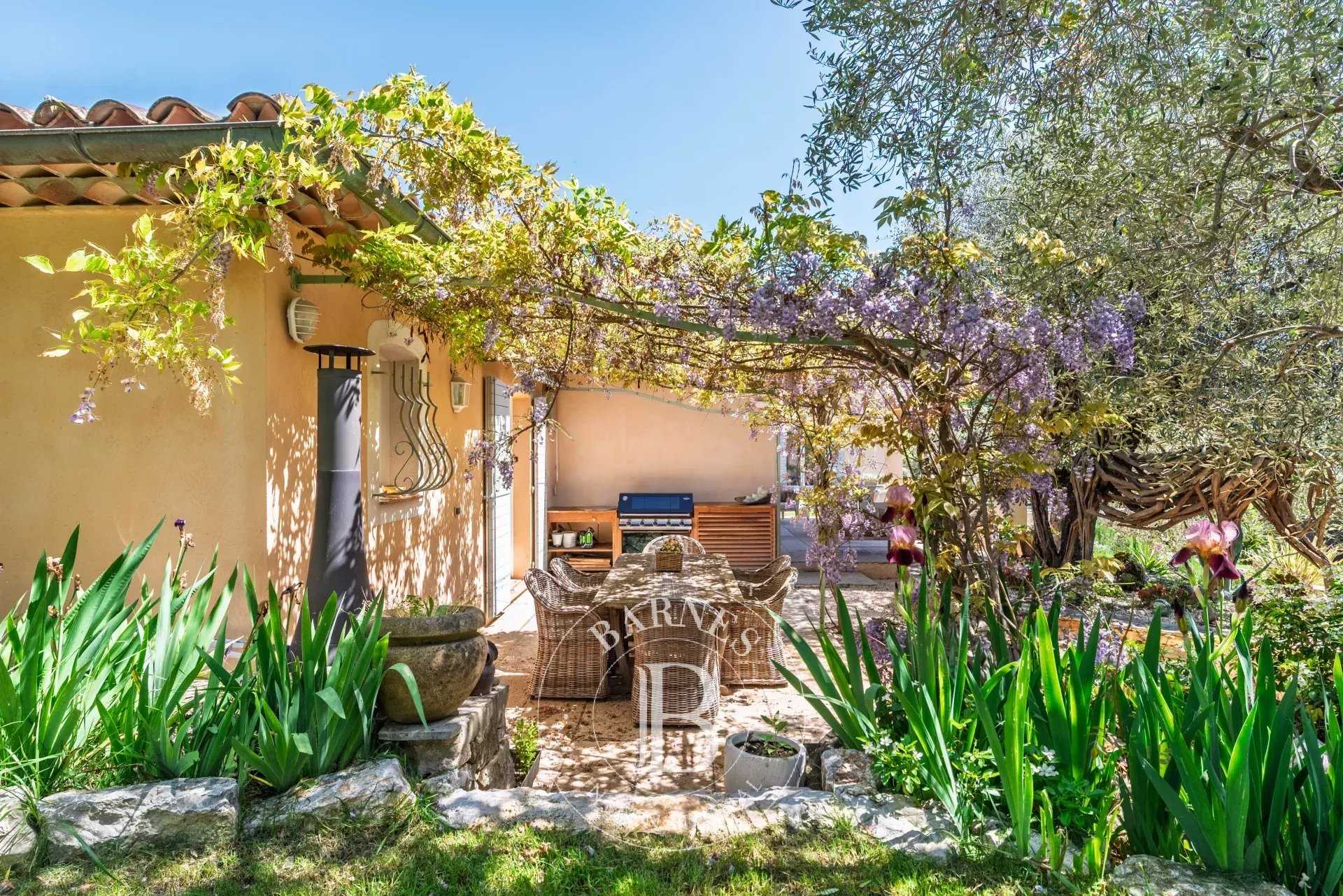 Villa Valbonne  -  ref 85568932 (picture 3)