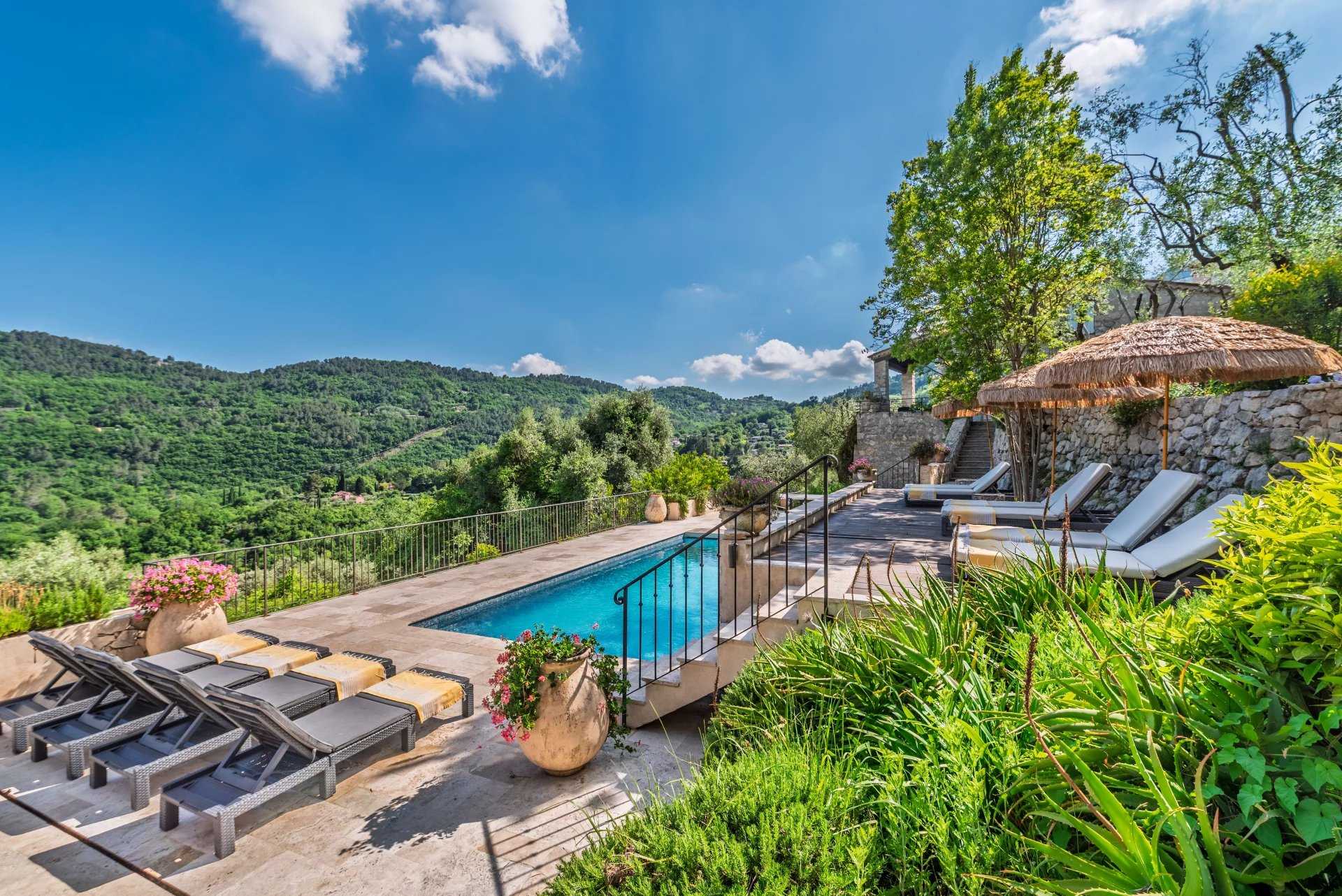 Villa Le Bar-sur-Loup  -  ref 85903695 (picture 2)