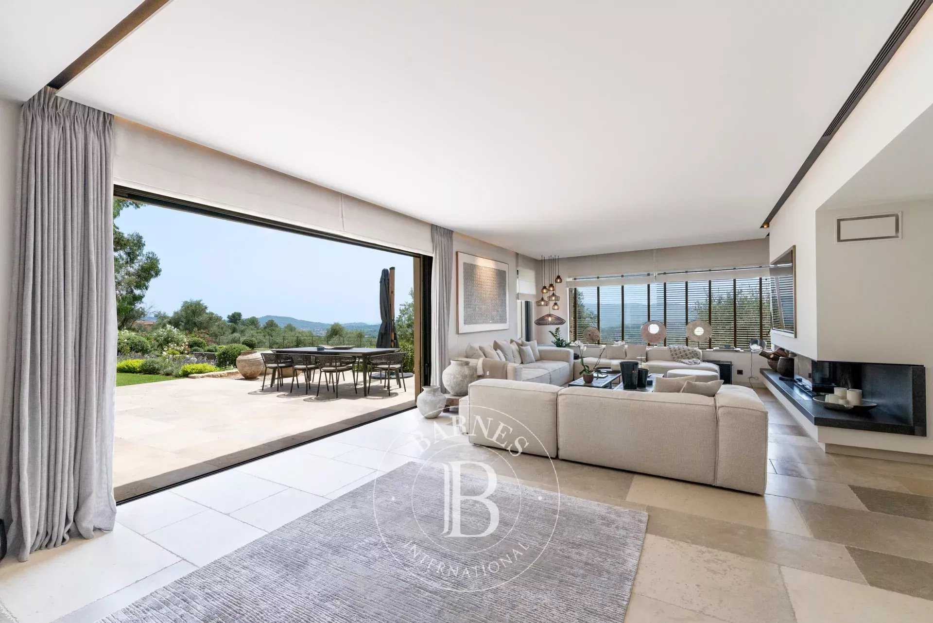 Villa Grasse  -  ref 84245062 (picture 2)
