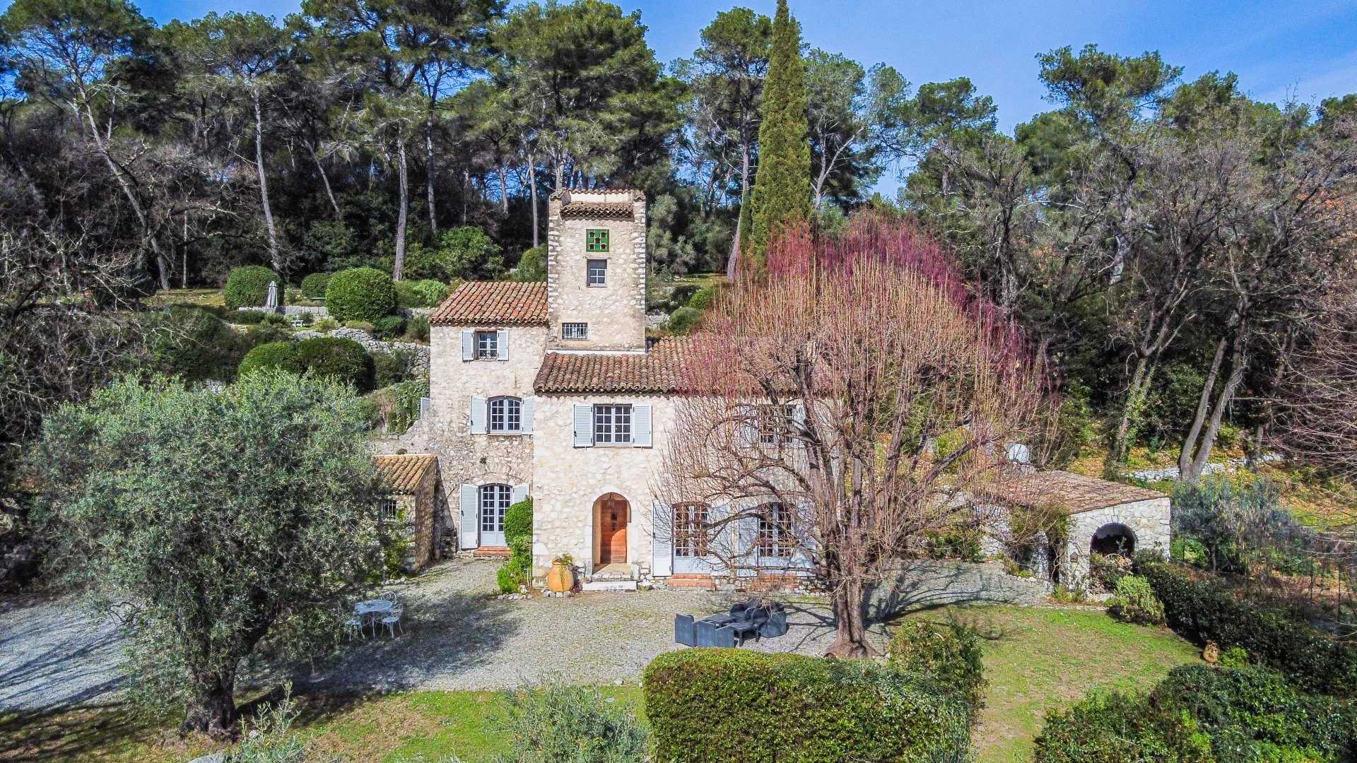 Propriété La Colle-sur-Loup  -  ref 85469510 (picture 1)