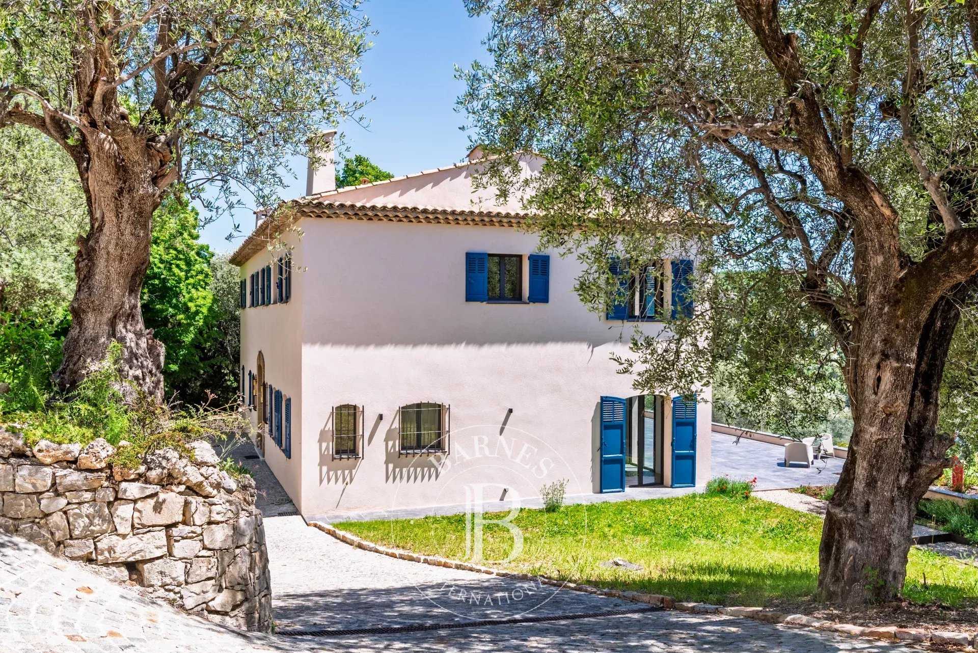 Villa Grasse  -  ref 86942659 (picture 2)