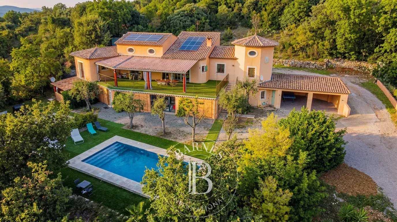 Villa Saint-Cézaire-sur-Siagne  -  ref 85100045 (picture 1)