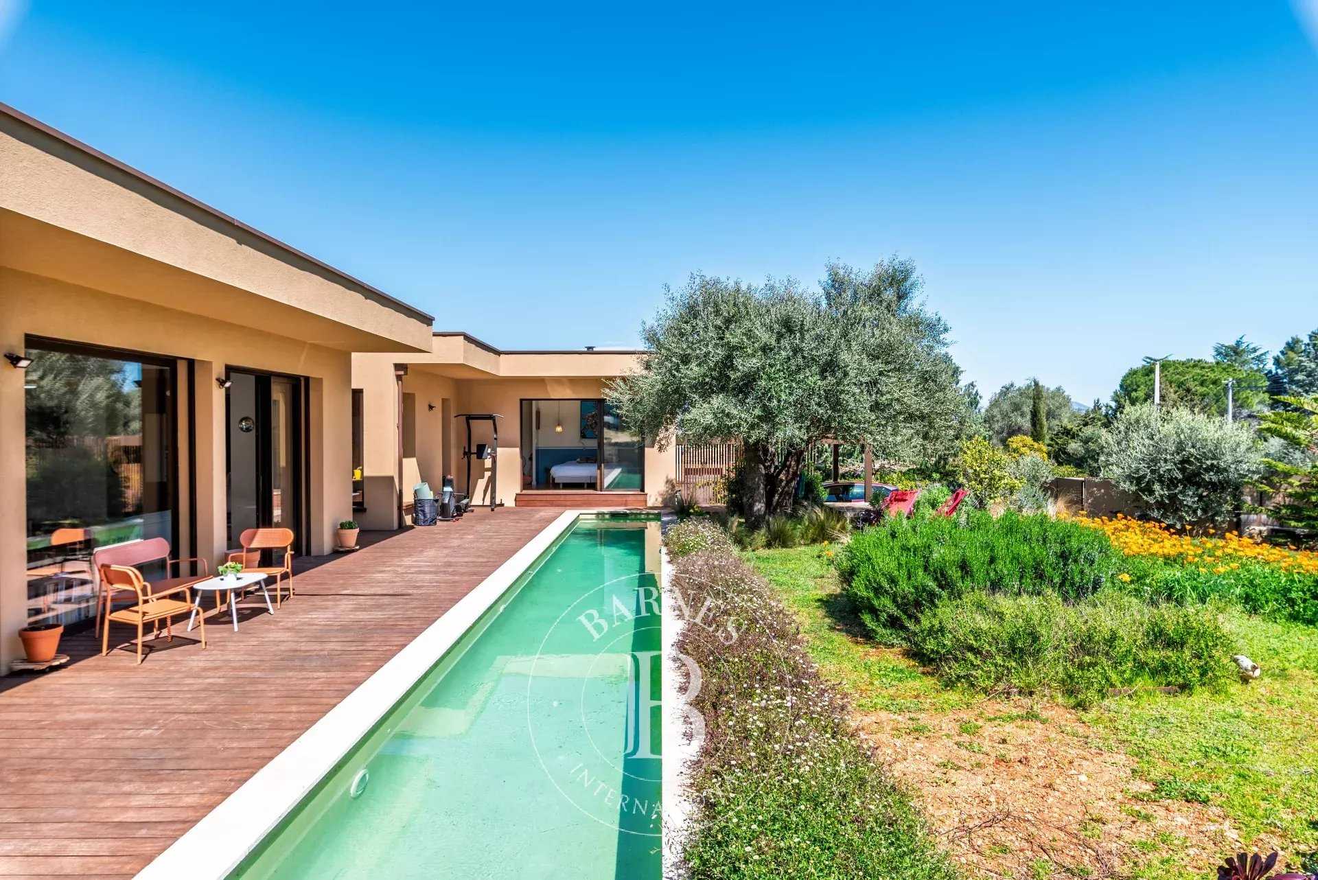 Villa Biot - Ref 86816614
