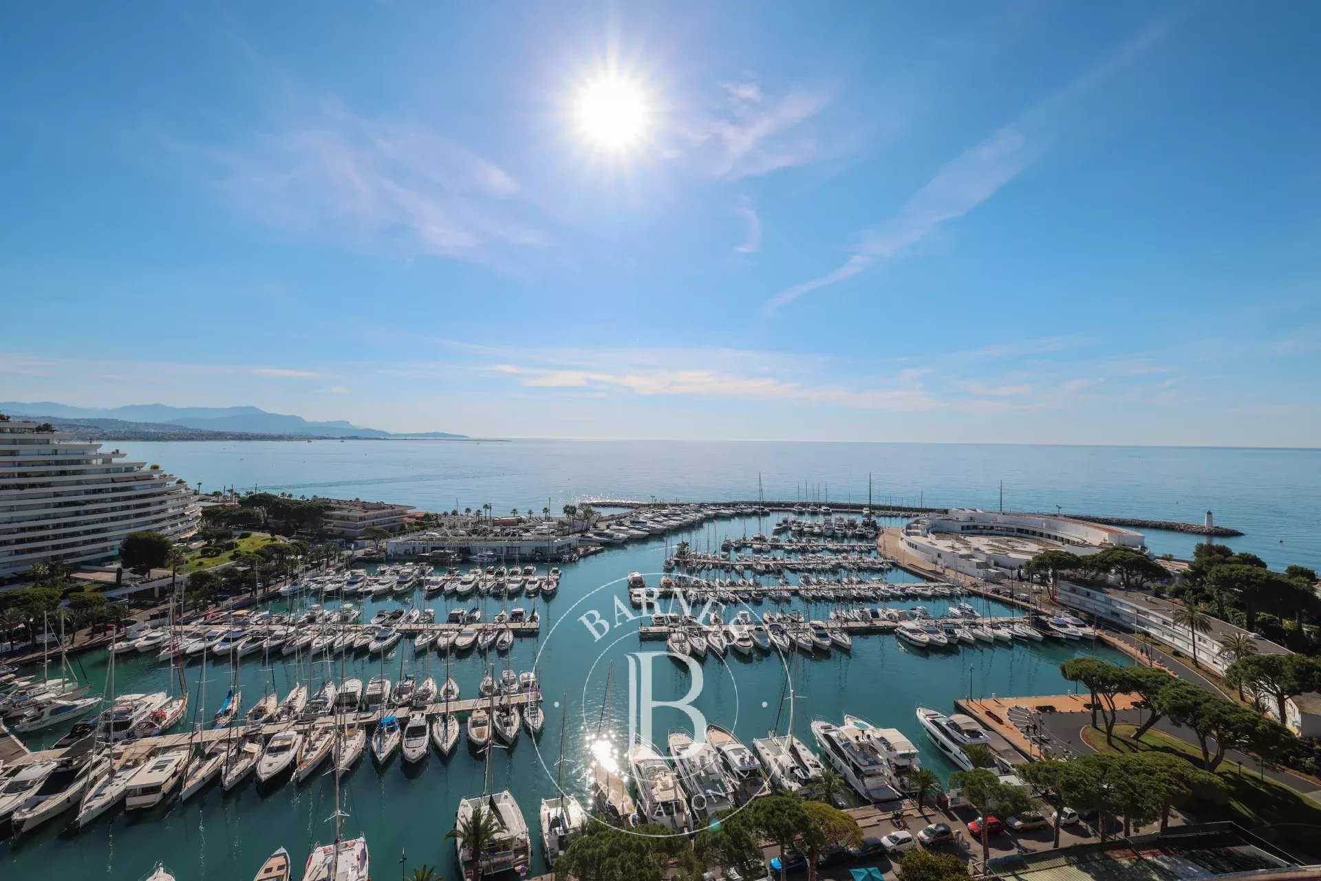 Appartement Villeneuve-Loubet  -  ref 85855779 (picture 1)