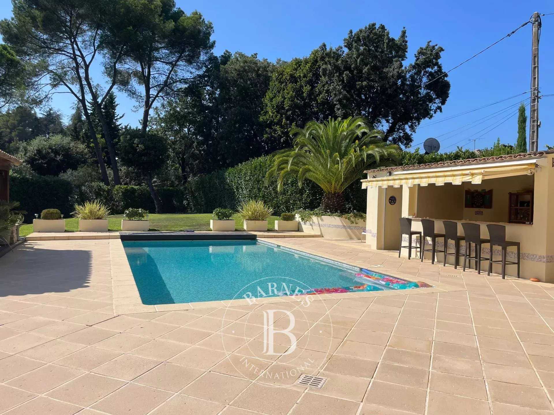 Villa Valbonne  -  ref 85671092 (picture 3)
