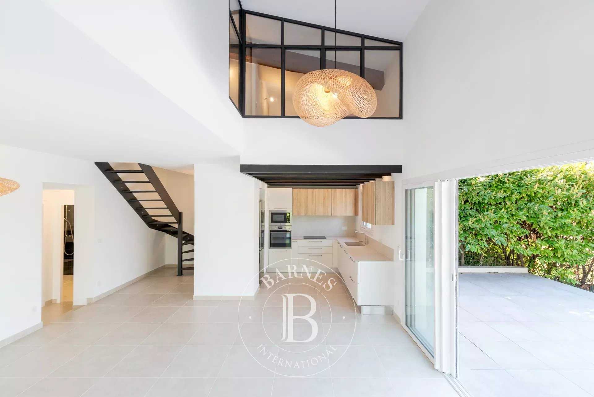 Villa Biot  -  ref 86826867 (picture 3)