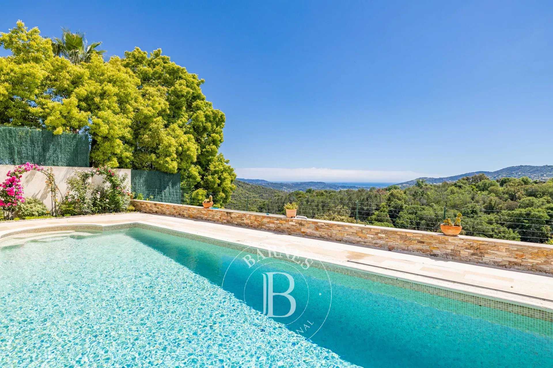 Villa Peymeinade  -  ref 84656324 (picture 3)