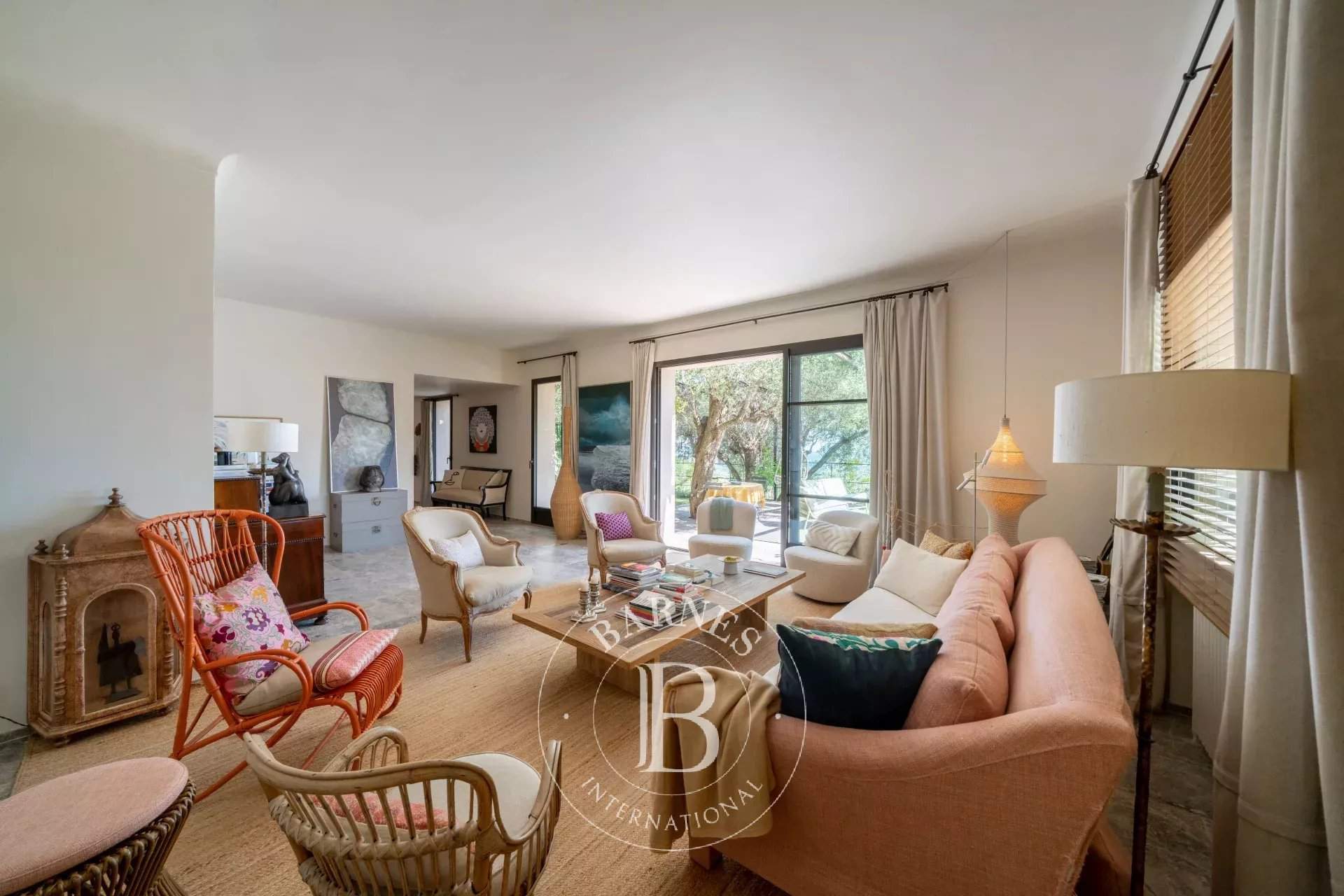 Châteauneuf-Grasse  - Maison 7 Pi&egrave;ces 4 Chambres - picture 18