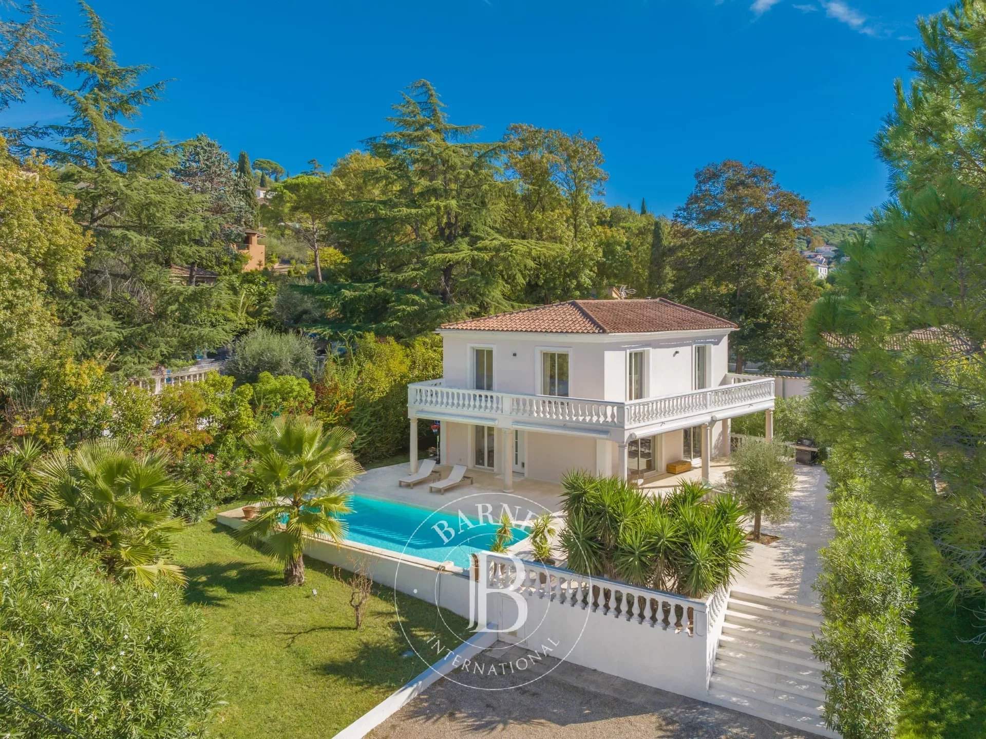 La Roquette-sur-Siagne  - Villa 7 Pièces 5 Chambres - picture 2