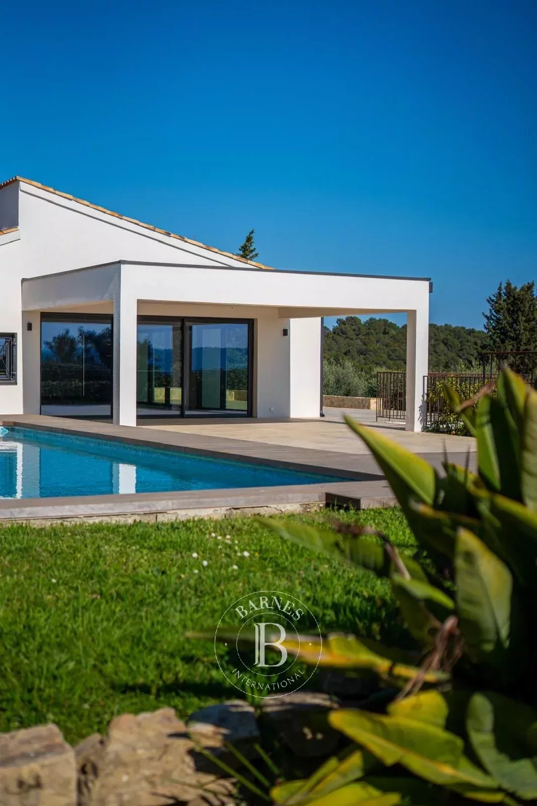 Valbonne  - Villa 8 Pi&egrave;ces 5 Chambres - picture 12