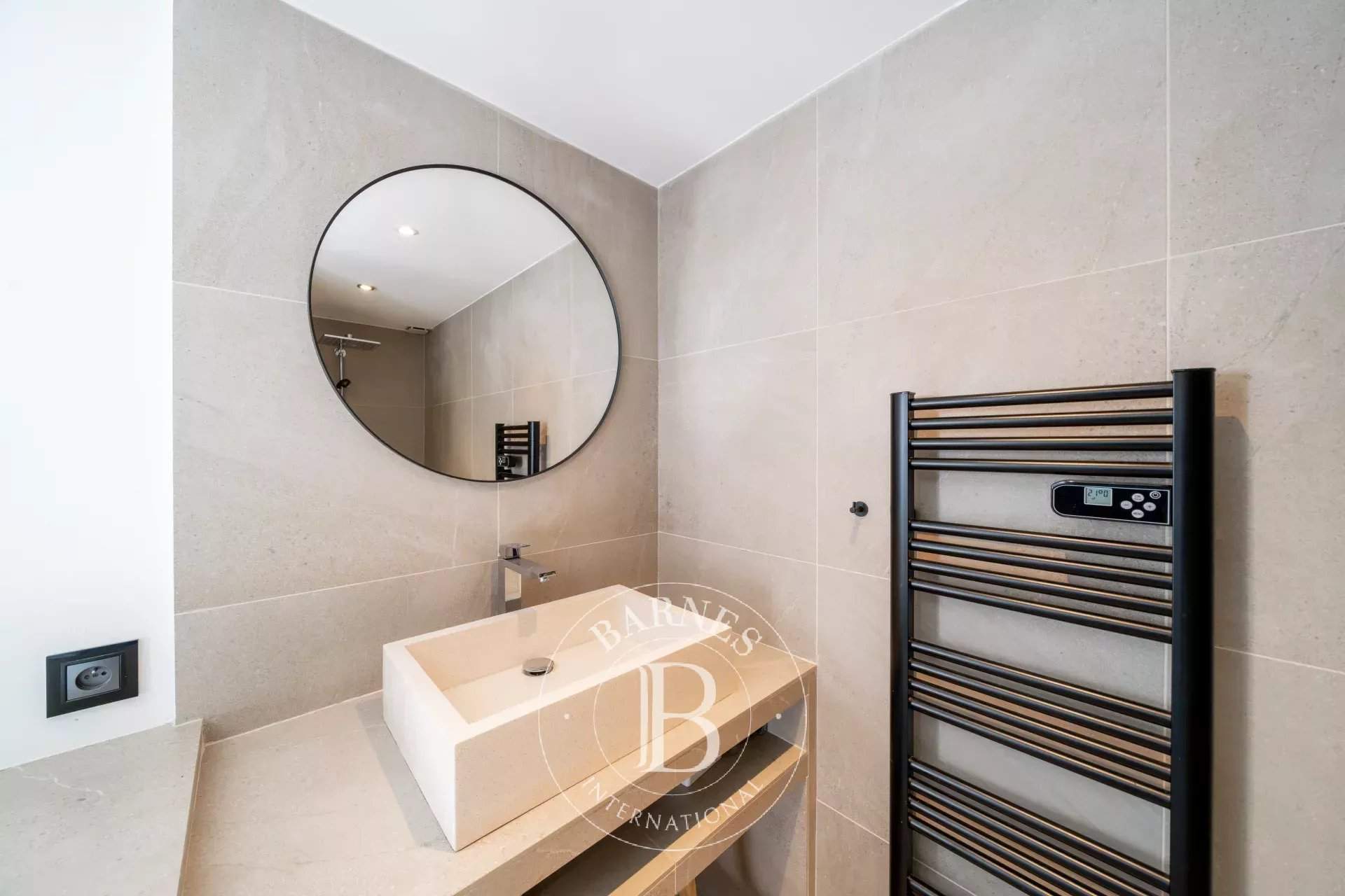 La Roquette-sur-Siagne  - Villa 7 Pièces 5 Chambres - picture 10