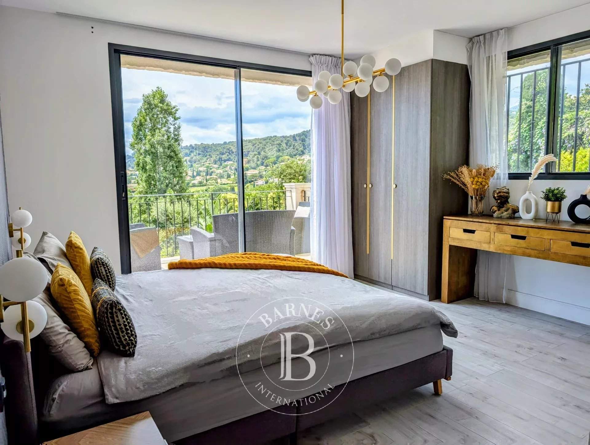 Villa walking distance to Saint Paul de Vence - 5 bedrooms picture 6