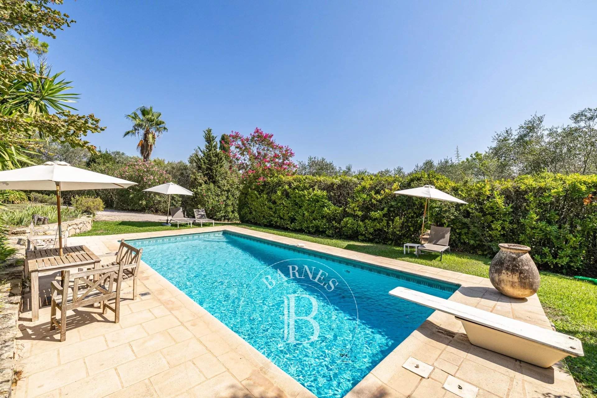 Mouans-Sartoux  - Maison 7 Pi&egrave;ces 4 Chambres - picture 13