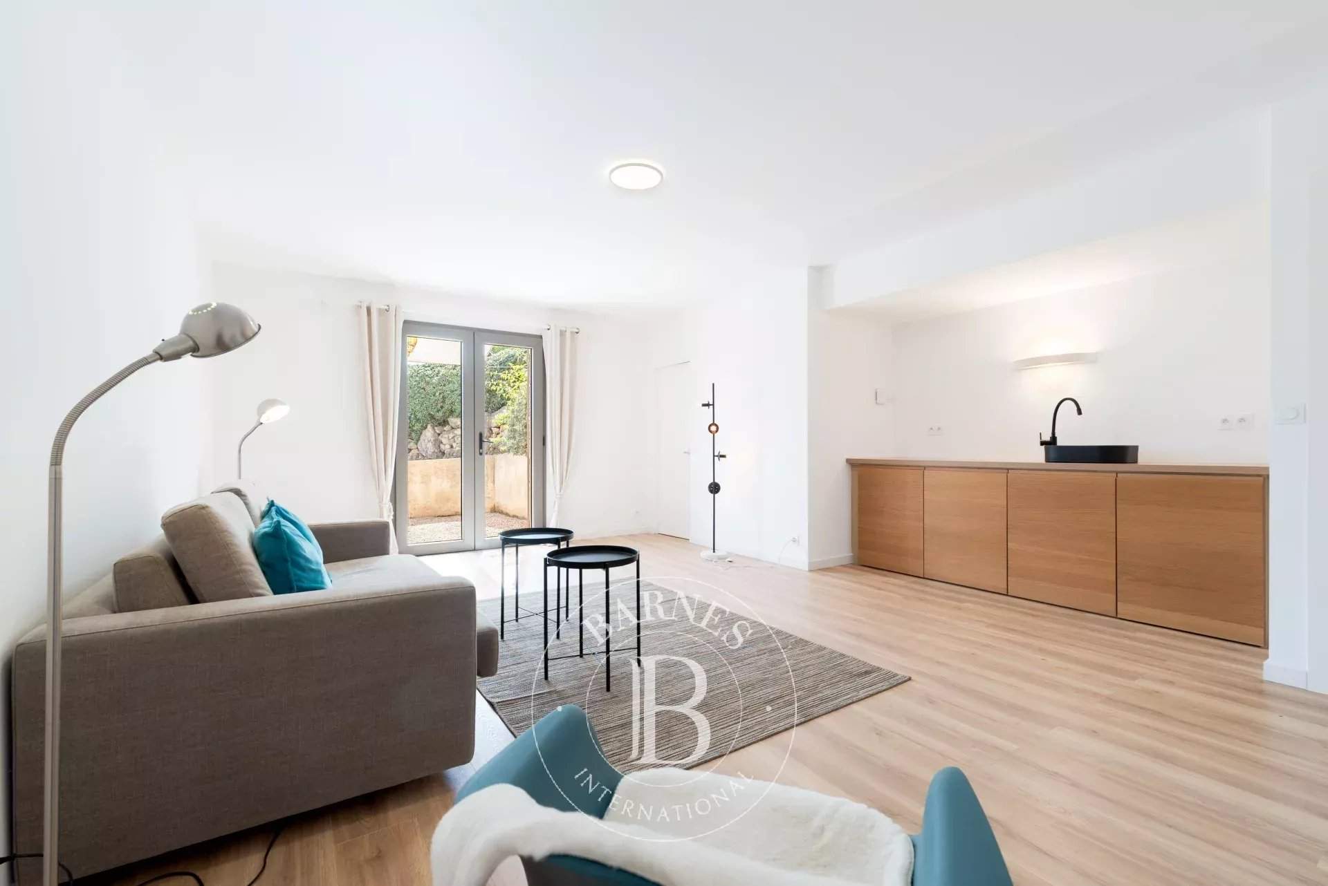 Biot  - Villa 8 Pi&egrave;ces 6 Chambres - picture 8