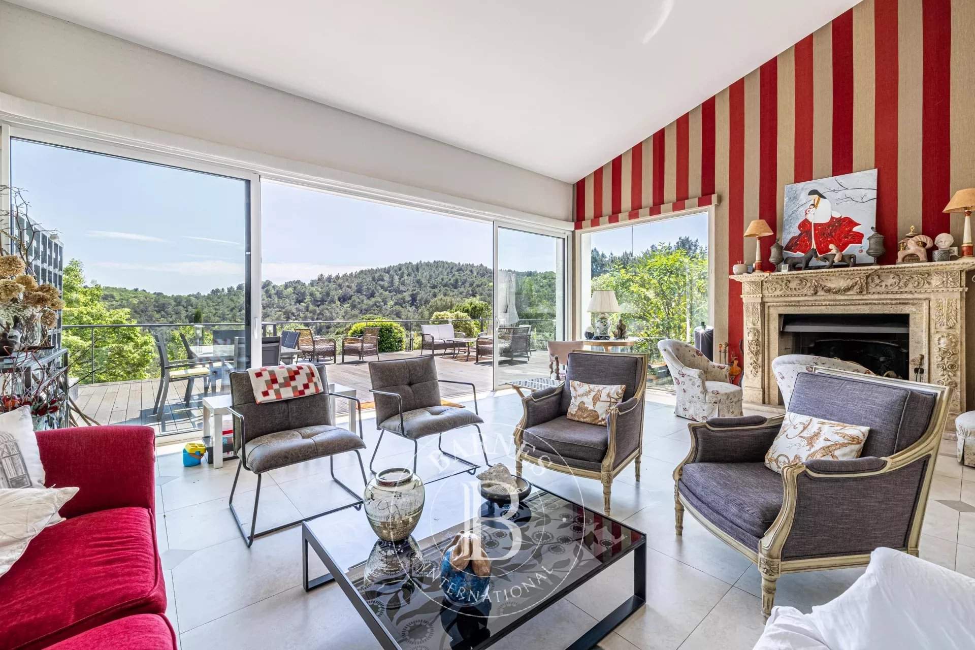 Valbonne  - Maison 9 Pi&egrave;ces 7 Chambres - picture 9