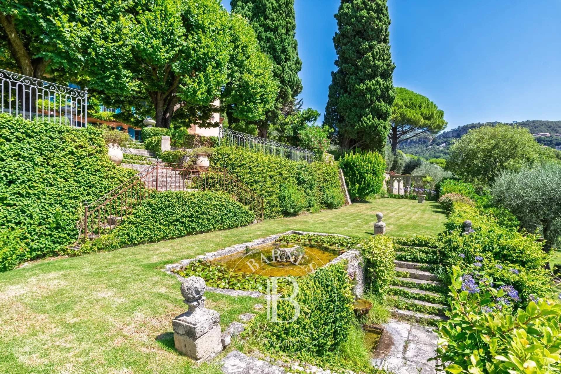 Grasse  - Property 7 Bedrooms - picture 5