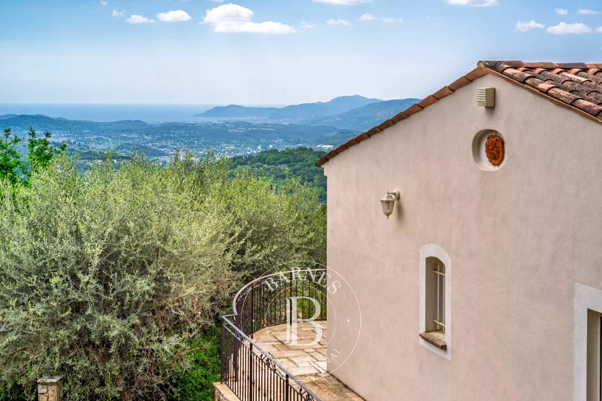 Grasse  - Villa 9 Pi&egrave;ces 5 Chambres - picture 9