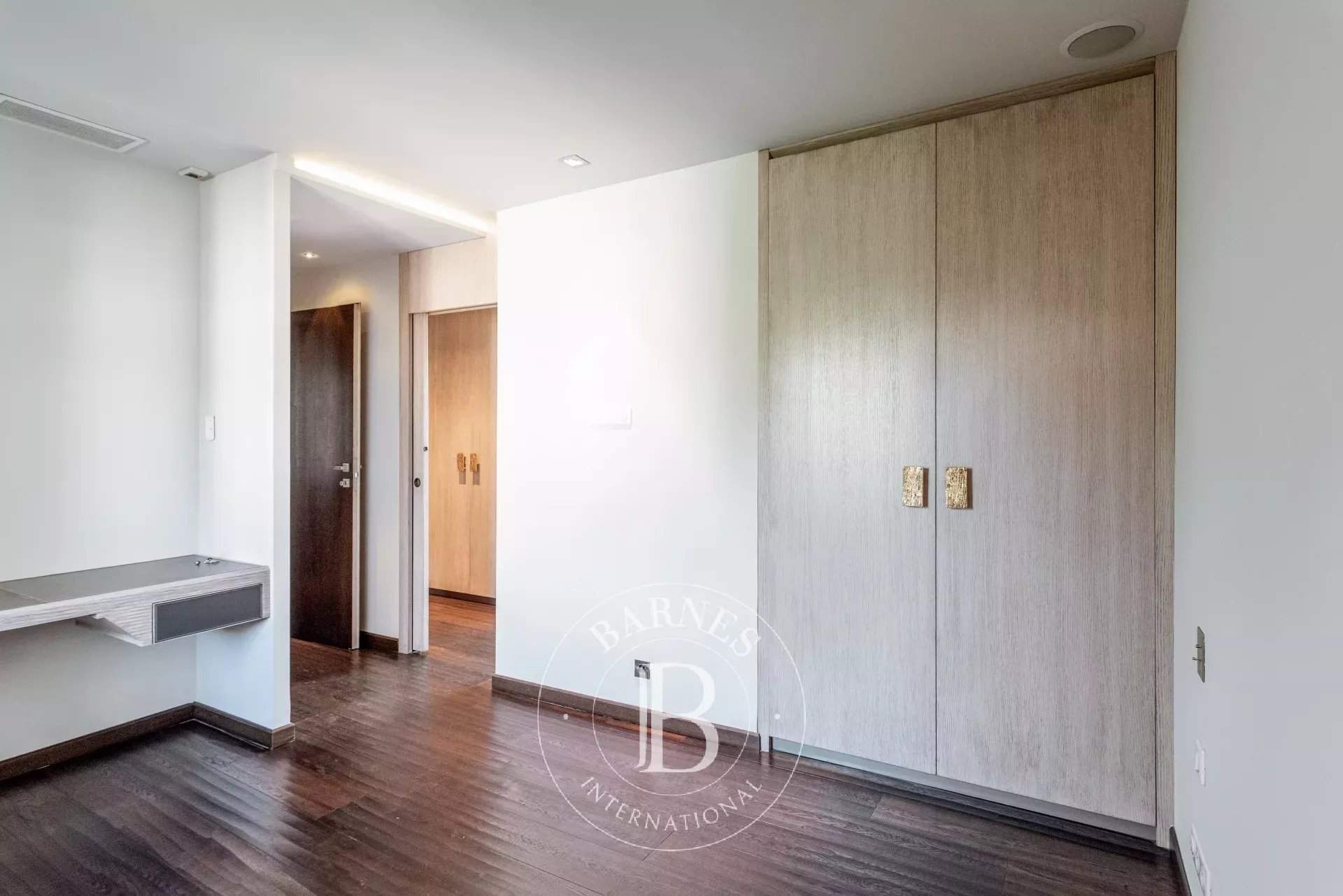 Mougins  - Maison 8 Pi&egrave;ces 4 Chambres - picture 7