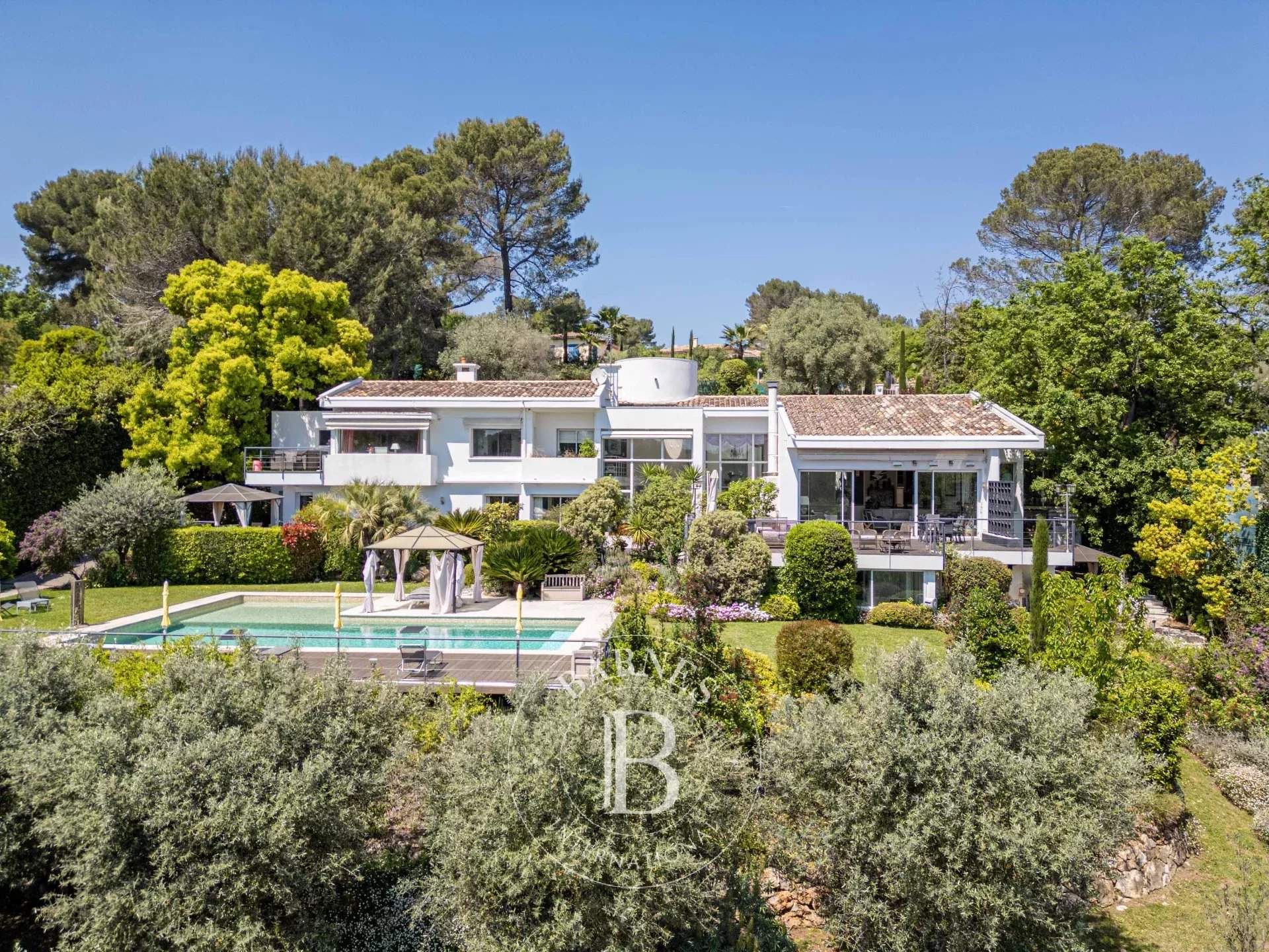 Valbonne  - Maison 9 Pi&egrave;ces 7 Chambres - picture 1