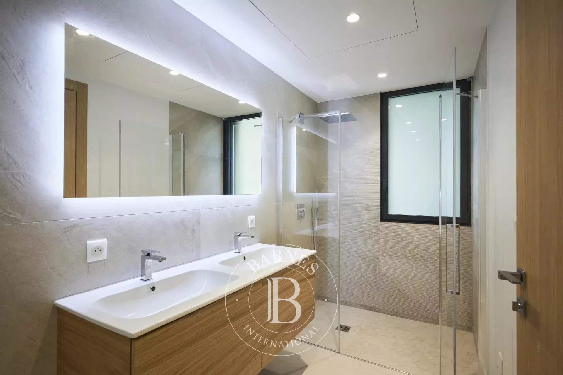 Mougins  - House 5 Bedrooms - picture 20
