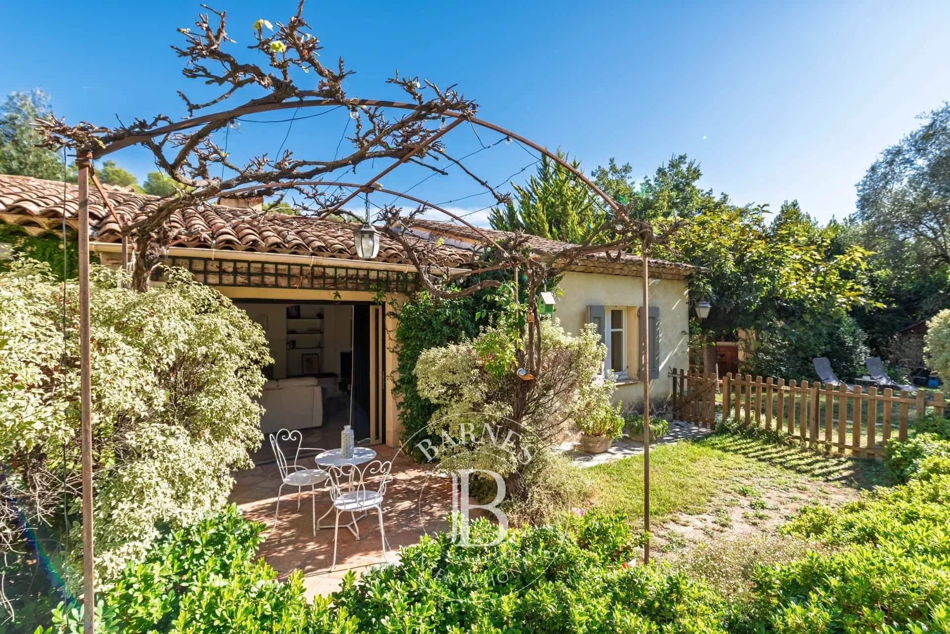 Roquefort-les-Pins  - Villa 4 Bedrooms - picture 16